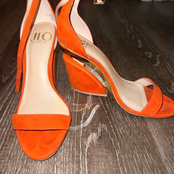 JLo sexy beautiful wedge - Picture 3 of 6